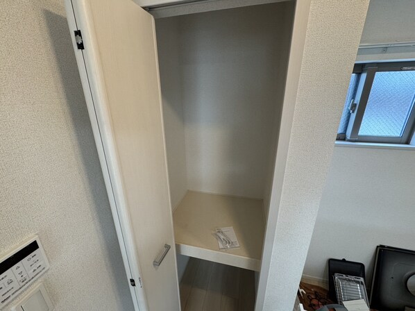 メゾン・カルムBの物件内観写真